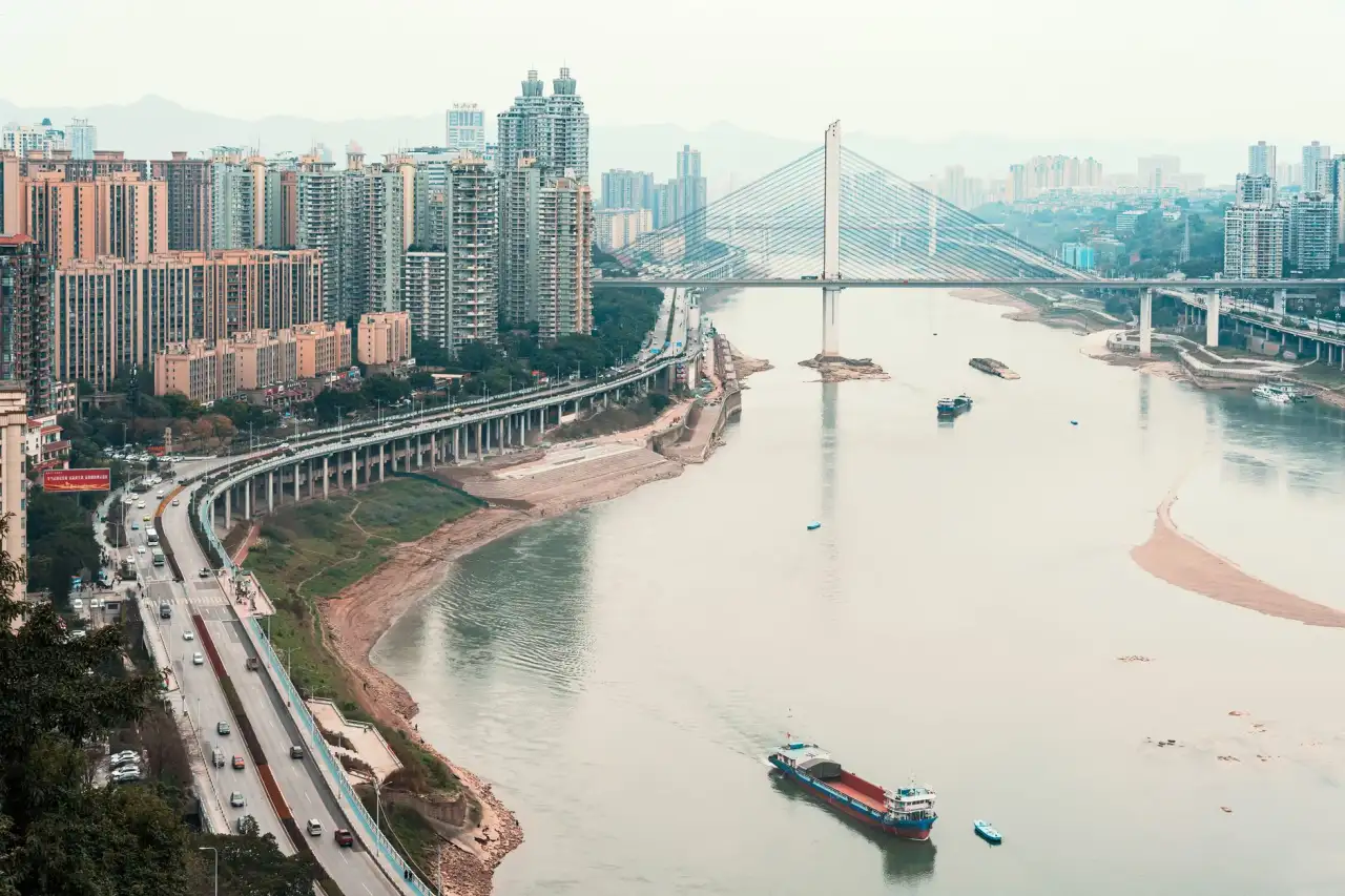 社区软件光盘选型指南：聚人网解析问答与投票模块的集成方案