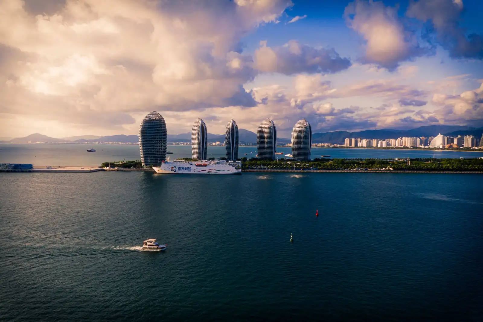 2025年社区软件光盘在在线教育场景中的应用趋势分析