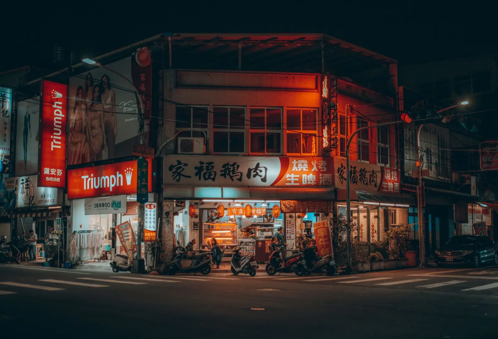 实体论坛软件光盘与云社区平台的功能对比分析