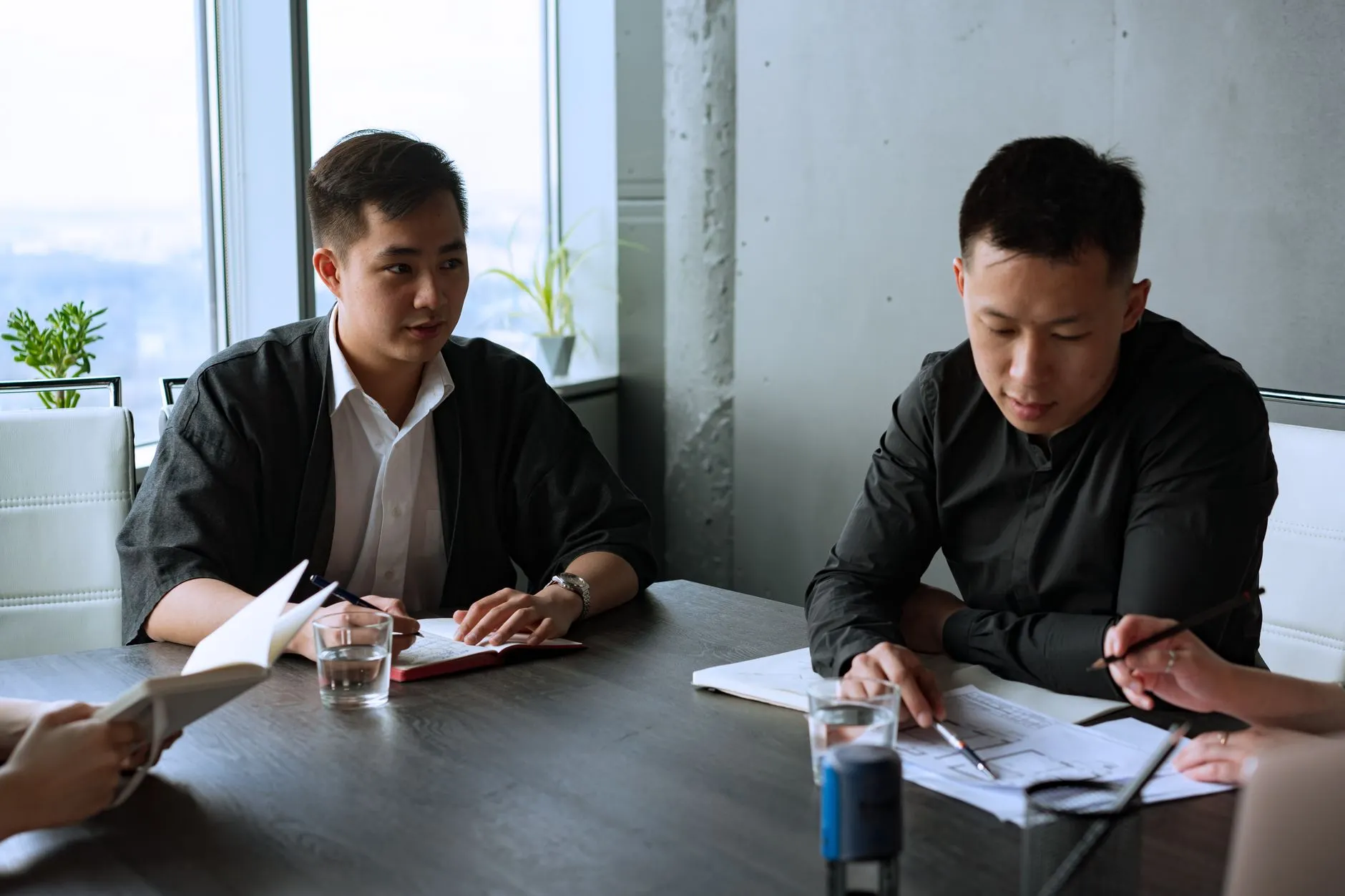 企业搭建在线社区方案设计：论坛软件光盘与群组功能整合实践
